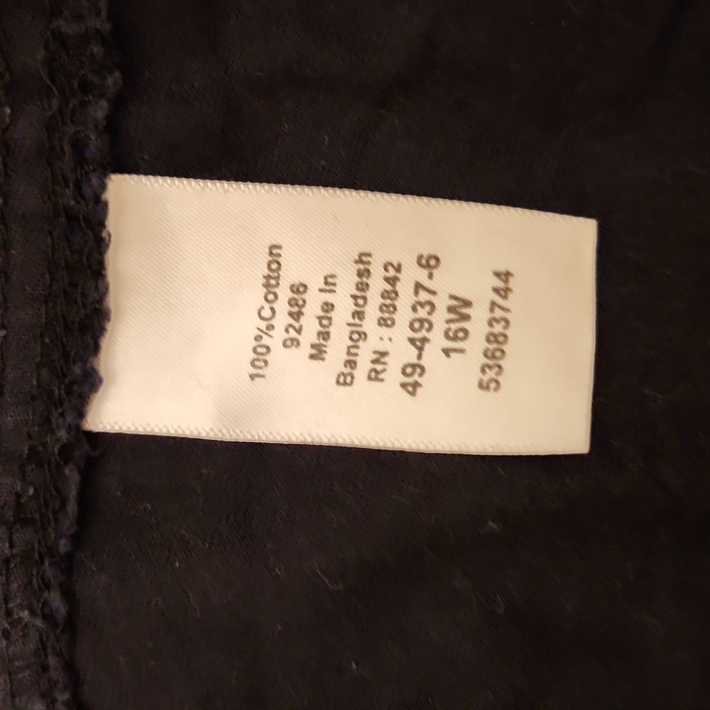 Cargo shorts - Picture 6 of 9